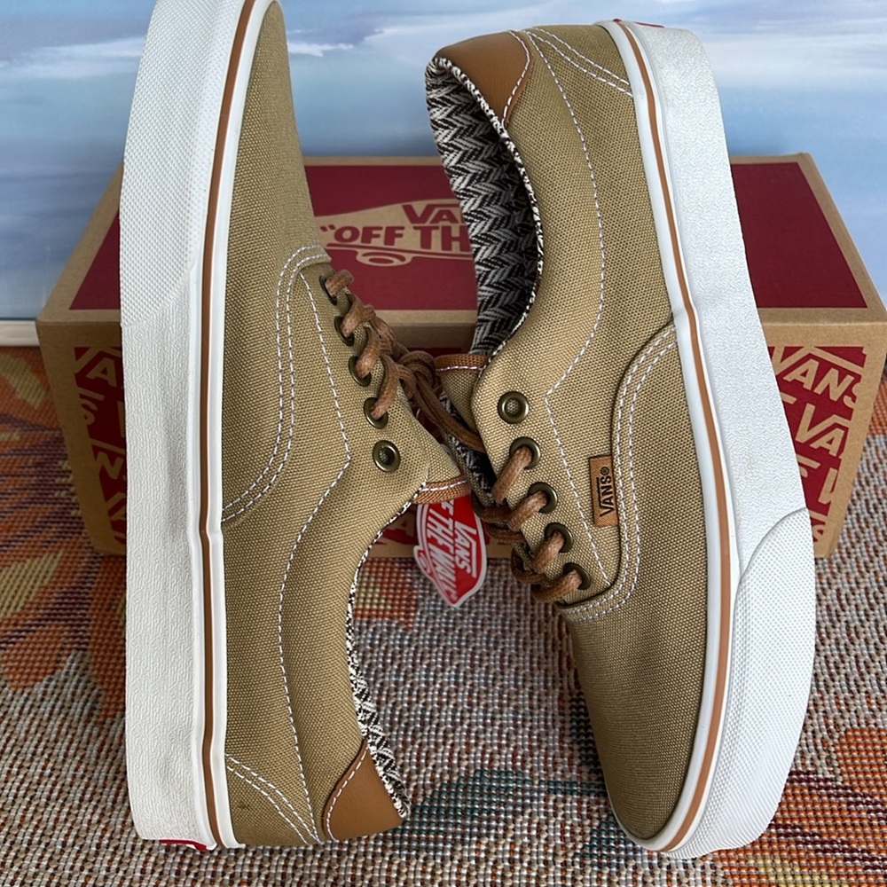 Vans WMNS Era 59
C&L Khaki/Chevron
VN0A38FSKHC
Sneakers - Picture 12 of 16